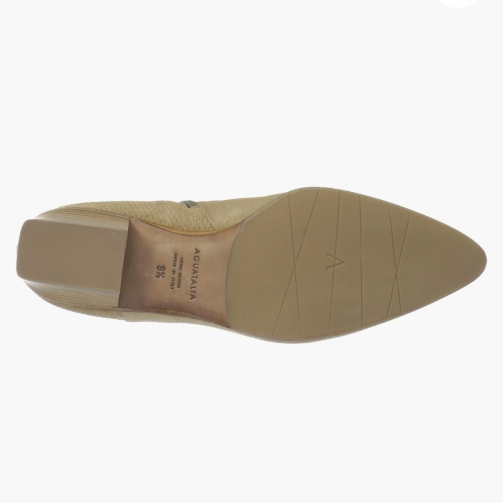 Aquatalia Fire Embossed Weatherproof Suede Low Heel Booties Sand -7 - Picture 4 of 10
